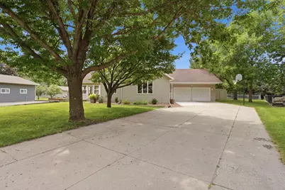 805 26th Avenue SW, Willmar, MN 56201 - Photo 1