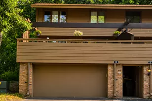 82 Birnamwood Dr, Burnsville, MN 55337 - Photo 4