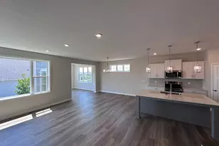 7586 201st St W, Lakeville, MN 55044 - Photo 2