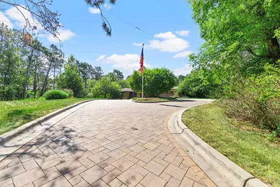 6191 Crackleberry Trail, Woodbury, MN 55129 - Photo 2
