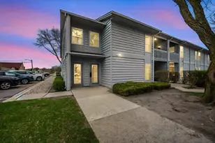 232 S Dewey St, Fairmont, MN 56031 - Photo 1