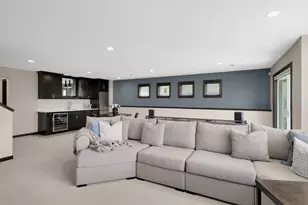 17043 Kerrick Ct, Lakeville, MN 55044 - Photo 32
