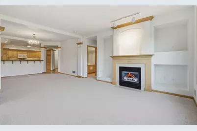 11460 Fairfield Road W #303, Minnetonka, MN 55305 - Photo 6