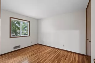 13659 Ferris Ave, Apple Valley, MN 55124 - Photo 18