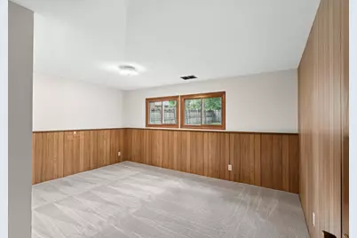 13659 Ferris Avenue, Apple Valley, MN 55124 - Photo 34