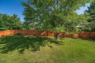 1100 W 158th St, Burnsville, MN 55306 - Photo 26