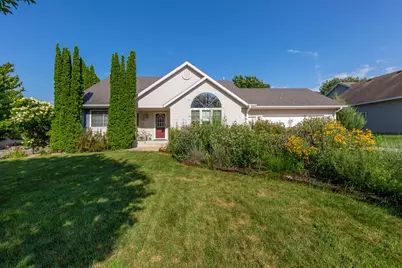 1035 Smith Avenue, Owatonna, MN 55060 - Photo 1