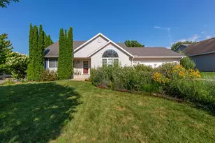 1035 Smith Ave, Owatonna, MN 55060 - Photo 1
