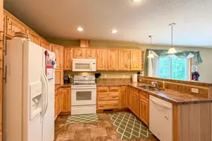 5252 Elmwood Ct NE, Bemidji, MN 56601 - Photo 6