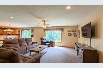 5252 Elmwood Court NE, Bemidji, MN 56601 - Photo 4