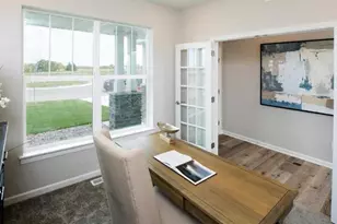 1473 Philipp Way, Shakopee, MN 55379 - Photo 2
