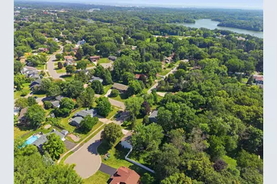 7610 Heritage Road, Eden Prairie, MN 55346 - Photo 80