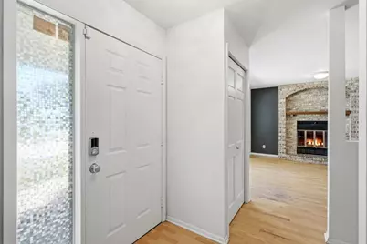 7610 Heritage Road, Eden Prairie, MN 55346 - Photo 6
