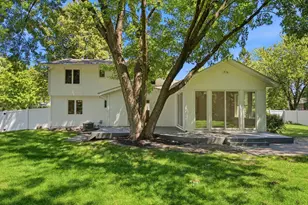 7610 Heritage Rd, Eden Prairie, MN 55346 - Photo 74