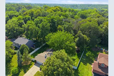 7610 Heritage Road, Eden Prairie, MN 55346 - Photo 80