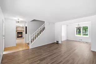 7610 Heritage Rd, Eden Prairie, MN 55346 - Photo 12