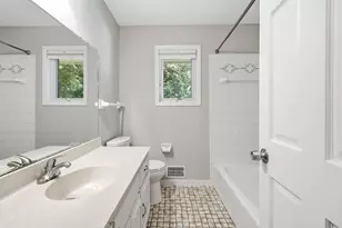 7610 Heritage Rd, Eden Prairie, MN 55346 - Photo 52