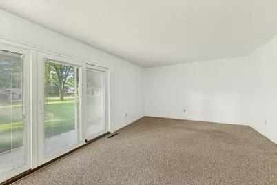 1931 Greenfield Lane SW #C, Rochester, MN 55902 - Photo 6