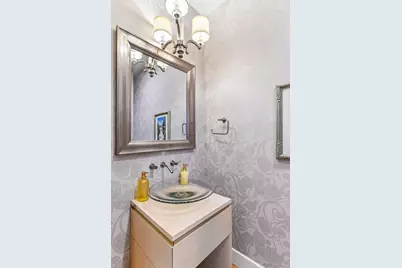 2224 Portico Green, Wayzata, MN 55391 - Photo 26