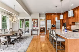 2224 Portico Grn, Wayzata, MN 55391 - Photo 14