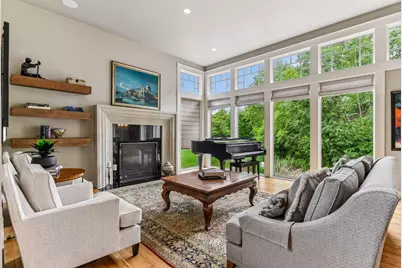 2224 Portico Green, Wayzata, MN 55391 - Photo 6