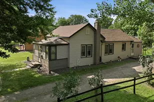 711 Duke St, Rice Lake, WI 54868 - Photo 2