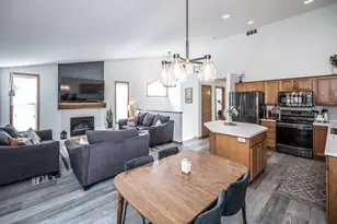 8379 143rd St W, Apple Valley, MN 55124 - Photo 8