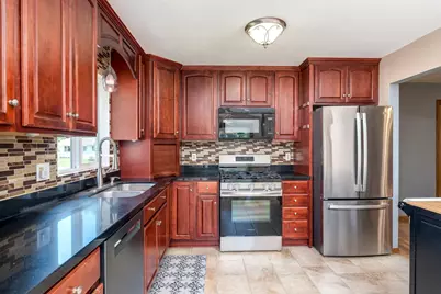 225 20th Street NW, Owatonna, MN 55060 - Photo 14