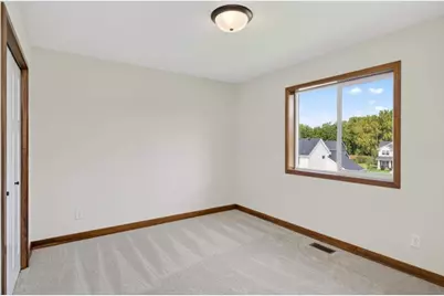 22391 Makah Street NW, Oak Grove, MN 55303 - Photo 12