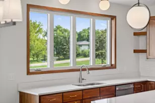 22391 Makah St NW, Oak Grove, MN 55303 - Photo 4