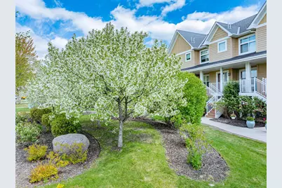 2952 Clover Ridge Drive, Chaska, MN 55318 - Photo 36