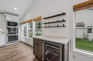 3460 Commonwealth Ave, Woodbury, MN 55125 - Photo 8