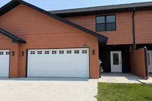 803 Viburnum St, Belle Plaine, MN 56011 - Photo 1