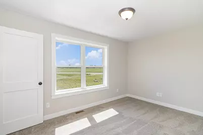 803 Viburnum Street, Belle Plaine, MN 56011 - Photo 10