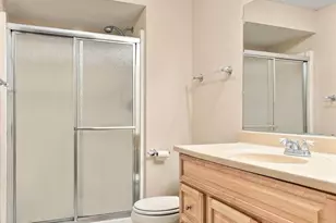 655 Lexie Ct, Eagan, MN 55123 - Photo 32