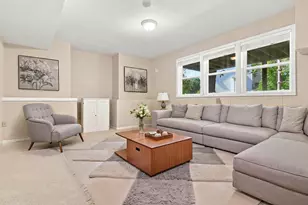655 Lexie Ct, Eagan, MN 55123 - Photo 26