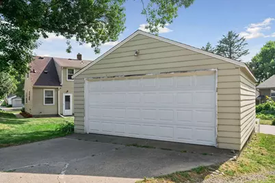 2245 Highland Parkway, Saint Paul, MN 55116 - Photo 22