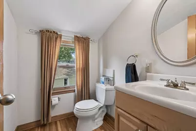 2245 Highland Parkway, Saint Paul, MN 55116 - Photo 16