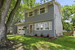 1210 5th St SE, Rochester, MN 55904 - Photo 2