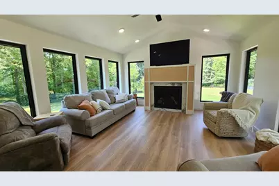 460 Ash Street, Gonvick, MN 56644 - Photo 2