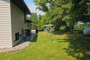 460 Ash St, Gonvick, MN 56644 - Photo 28