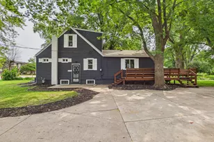 660 County Rd D E, Little Canada, MN 55117 - Photo 10