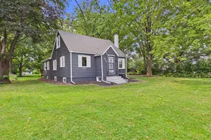 660 County Rd D E, Little Canada, MN 55117 - Photo 1