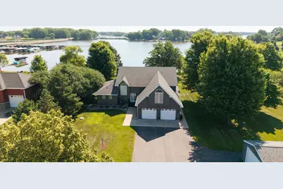12 Lake Shetek Drive, Slayton, MN 56172 - Photo 2