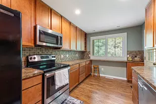 18450 Creeks Bend Dr, Minnetonka, MN 55345 - Photo 14