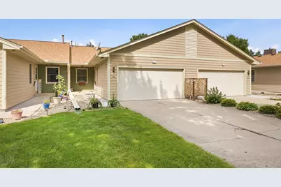 717 Green Avenue SE, Watertown, MN 55388 - Photo 2