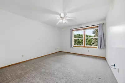 717 Green Avenue SE, Watertown, MN 55388 - Photo 8