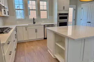 838 Woodlawn Ave, Saint Paul, MN 55116 - Photo 10