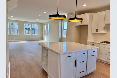 838 Woodlawn Avenue, Saint Paul, MN 55116 - Photo 12