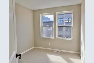 838 Woodlawn Avenue, Saint Paul, MN 55116 - Photo 18